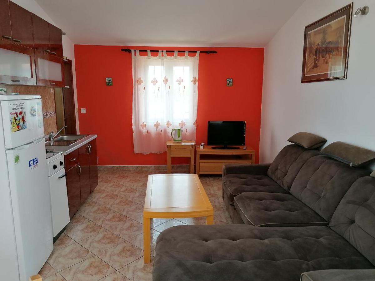 Apartments Villa Venera Razanac Ngoại thất bức ảnh